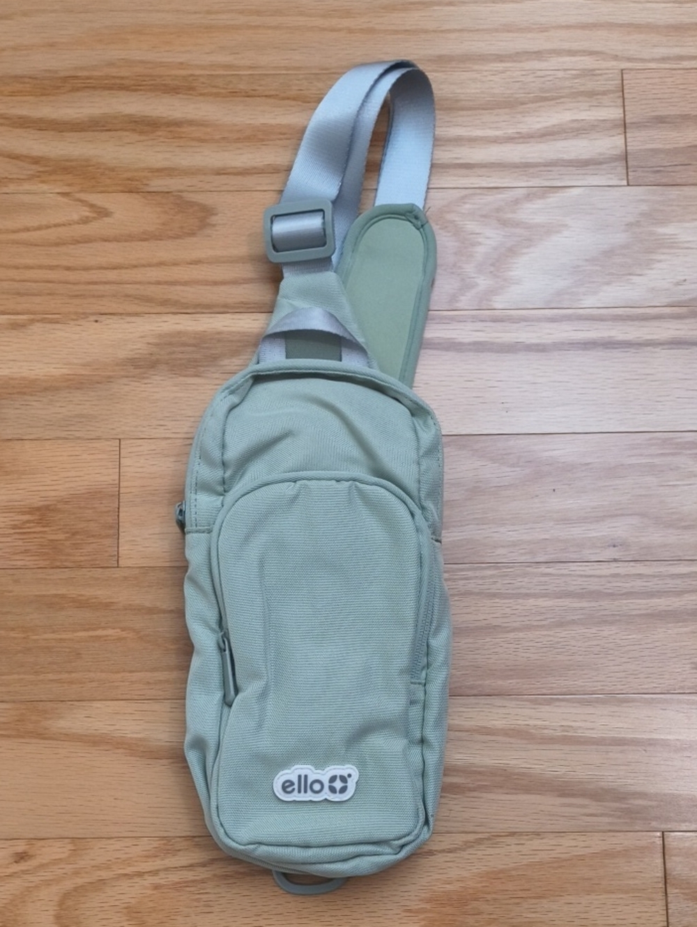 Ello 20oz Water Bottle Sling Green NWOT